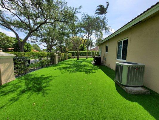 Artificial Turf Backyard -Sunset style