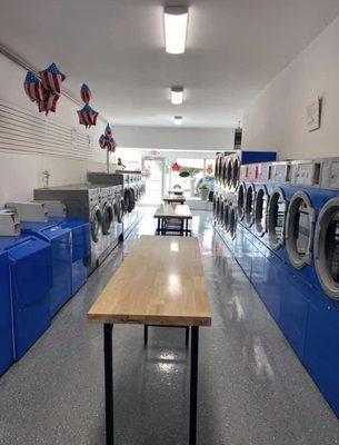 TNT Laundry Center