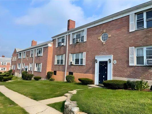 12 Standish Rd Apt 4 Stamford, CT 06902