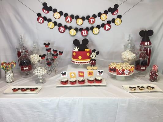 Mickey Mouse candy buffet