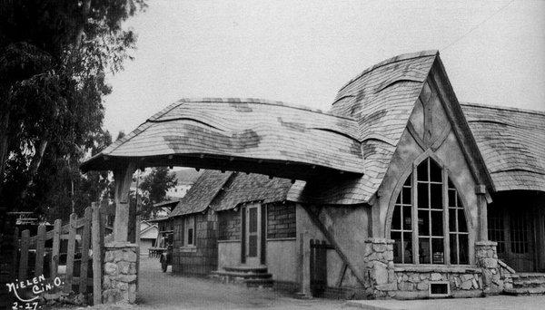 Vintage photo of the Laguna Lumberyard Mall.