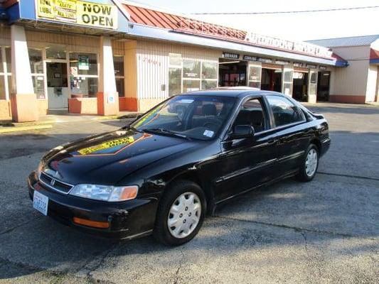 Lakewood WA domestic used car dealership