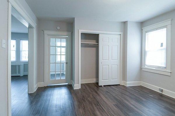 Spacious interior. Hardwood floors.