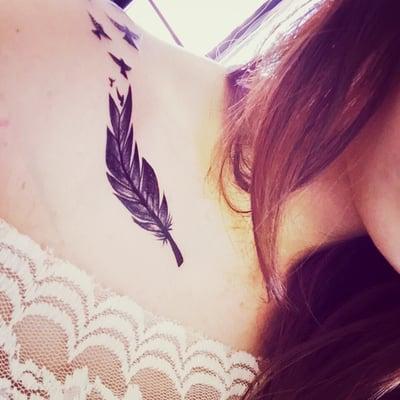 This "birds of a feather" tattoo represents the spiritual freedom, the strength to endure the sorrow and fly up in the sky.