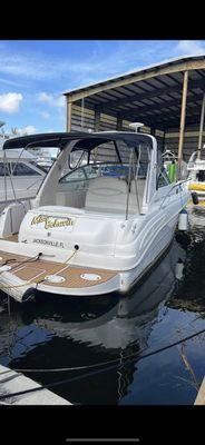 This is a wonderful 34 ft Searay