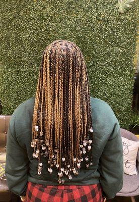 Small Knotless Braids with custom color