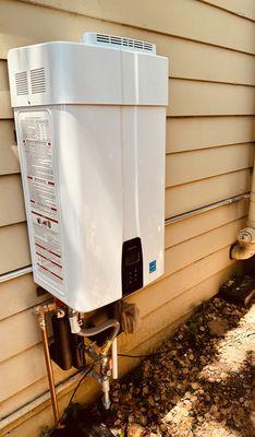 NAVIEN Tankless Water Heater with recirculating line.