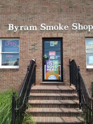 Byram Smoke Shop