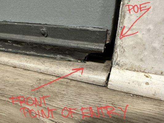 Front hole left unaddressed after asking upwards of 6 times for them to fix it. This partly lead to ongoing mouse/rat infestation.