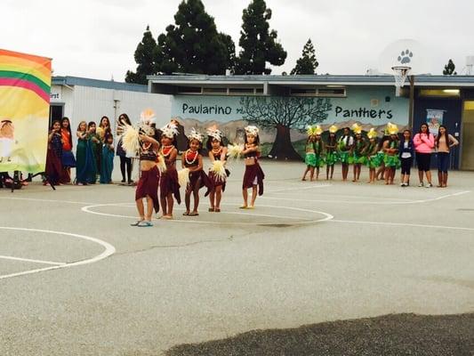 Hawaiian dance at 2014 Multicultural night