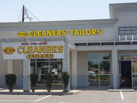 Front View of Mt. View Cleaners & Tailors