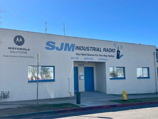 S J M Industrial Radio