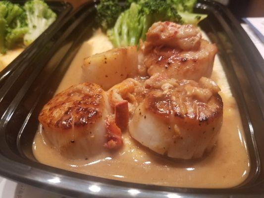 Scallop dinner