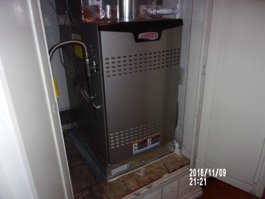 A clean, quality furnace install in a down stairs closet from the best teams in the business.