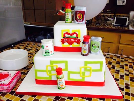 JJS OWN cake made by JJS business partner The Cake Boss Buddy Valastro