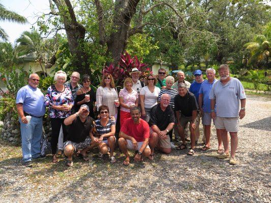 Roatan dive group