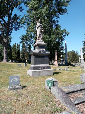 Brookside Cemetery