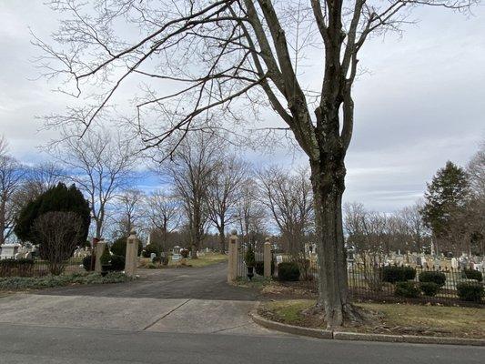 Entrance to Doylestown Cemetary