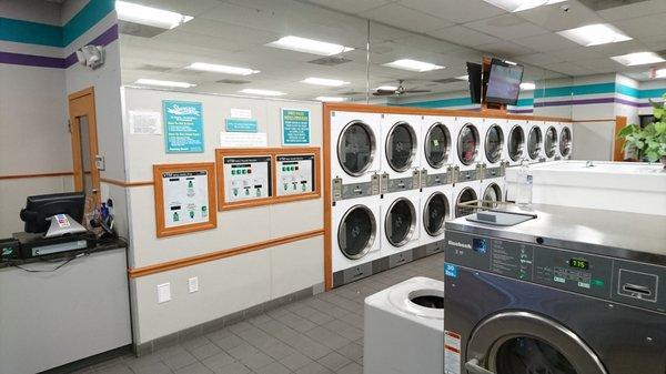 Showcase Laundromat