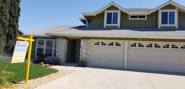 Gorgeous 5 bedroom 3 car garage