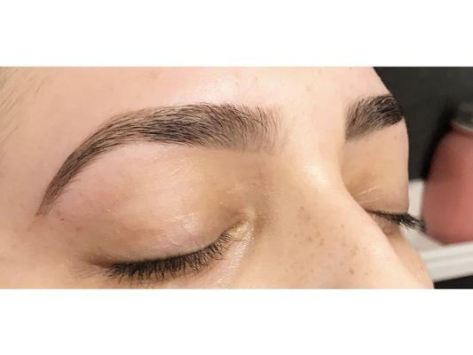 Brow wax and Style with Kelley Baker Brows by Dorthy