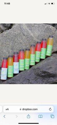 Seamoss Bottles with Bladderwrack, Moringa, Burdock Root, and Soursop No Sugar No Preservatives