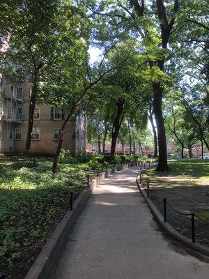 Boulevard Gardens