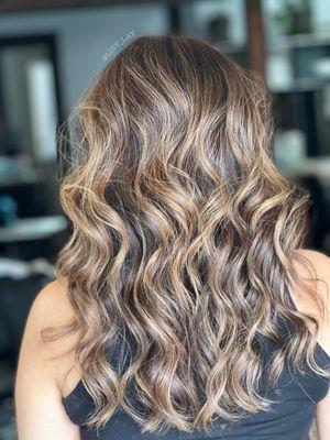 Haircut and Color by Lisa (Insta @lisa_laylo) Text for appointments (562)489-5248