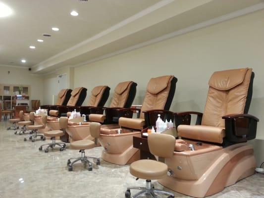 Top Coat Nails & Spa - Midtown Atlanta Nail Salon