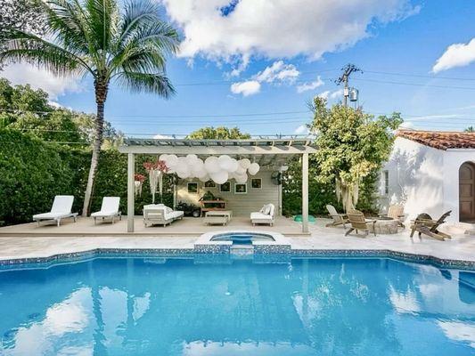 Miami Shores: Patio & Pool Deck redesign, private oasis. Designed by Shosh vant Verlaat