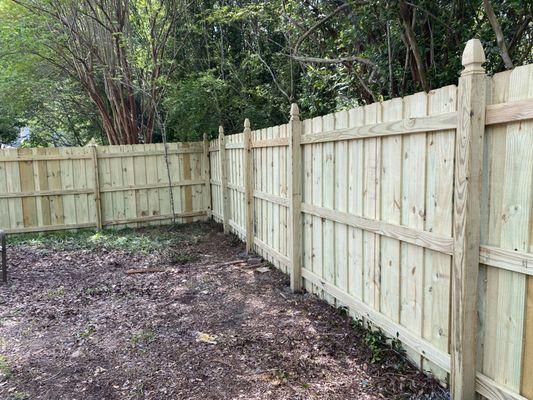 Overlap Privacy fencing. Custom hand made. High quality. www.aikenfence.com and www.chattelsindesign.com