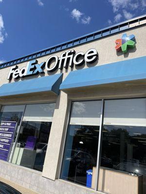 FedEx Office Print & Ship Center