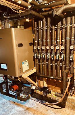 Residential boiler for radiant system install