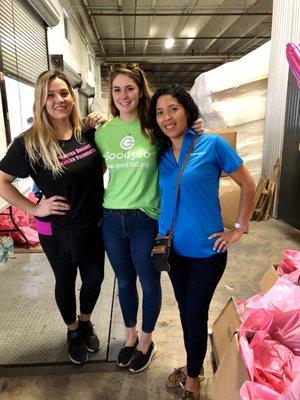 United Breast Cancer Foundation is collaborating with Good360 and Tempur-Sealy for a successful disaster relief Mattress Event in South FL.