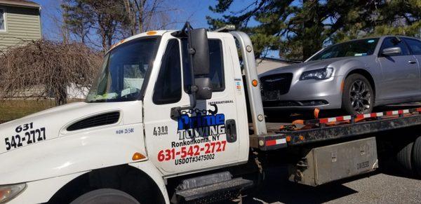 Towing service in port Jefferson.