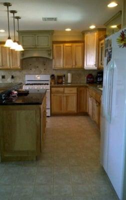 This is my kitchen in a mobile home! Hemenway Cabinets exceeded all of my expectations!!