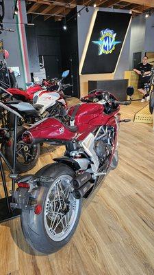 MV Agusta Superveloce