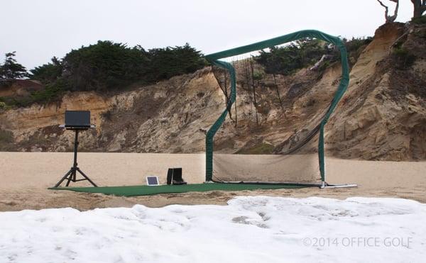 Interested in a golf lesson at the beach? Bring the kids!