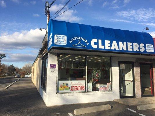 Alessandra Cleaners