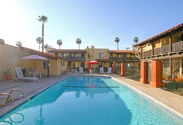 Rancho Yorba Apartments