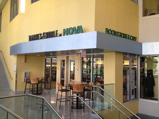 NVCC Annandale Campus Bookstore