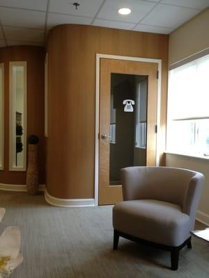 Private phone call room