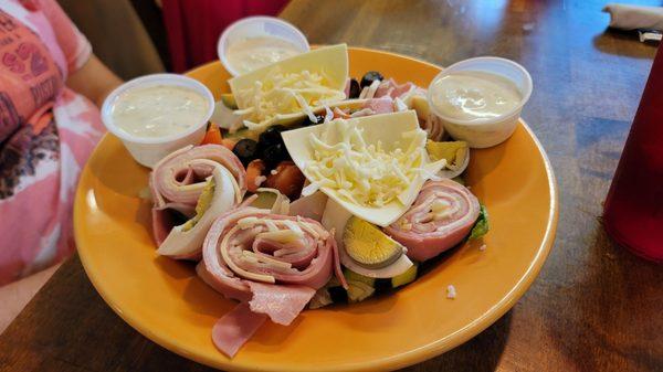 House Salad with Ranch