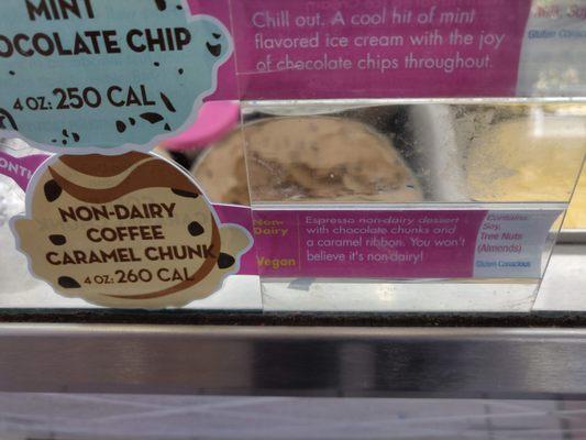 vegan non-dairy coffee caramel chunk ice cream (flavor of the month november 2019)