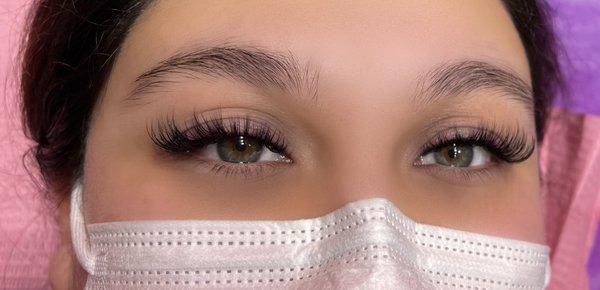 Angel set eyelash extensions