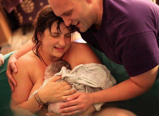 Sweet water birth at home. 3