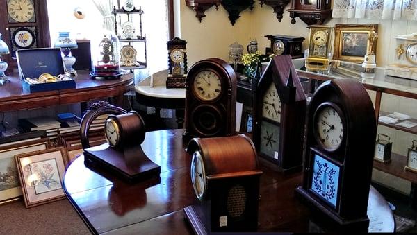 AA-Antique Clock Shop of Pacific Grove