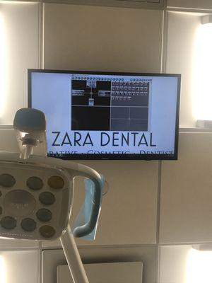 How Zara's team can show you in real-time how your teeth work. I've never seen this before! :)