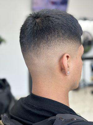 Mid fade