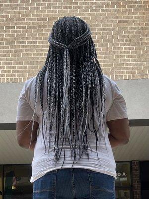 Medium knotless box braids